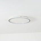 Halo Plafonnier LED Anneau – anneau LED blanc de profil sur fond gris