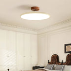 Médaillon Plafonnier LED Rond – dans une pièce à boiseries claires