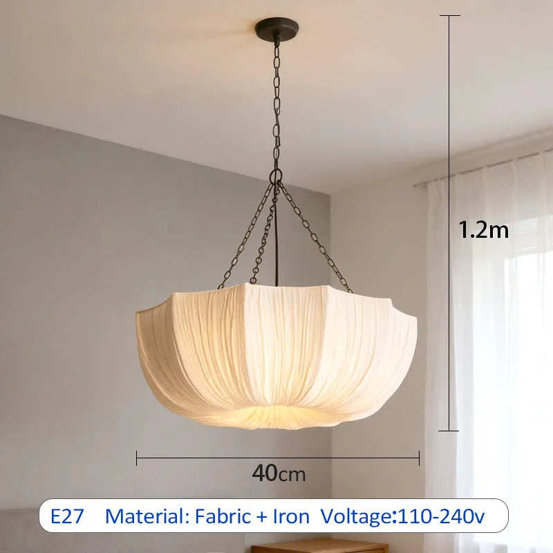 Brume Suspension en Tissu Plissé – 40 cm