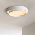 Duo Plafonnier LED Double Cercle – plafonnier blanc à double cercle sur fond beige