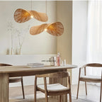 Papyra Suspension en Corde de Papier et Fer – au-dessus d'une table à manger en bois