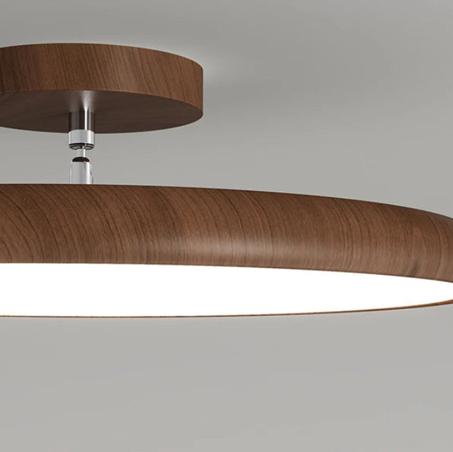 Médaillon Plafonnier LED Rond – gros plan du bord brun aspect bois