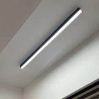 Rayon Plafonnier LED Linéaire – gros plan de la barre noire et blanche en diagonale