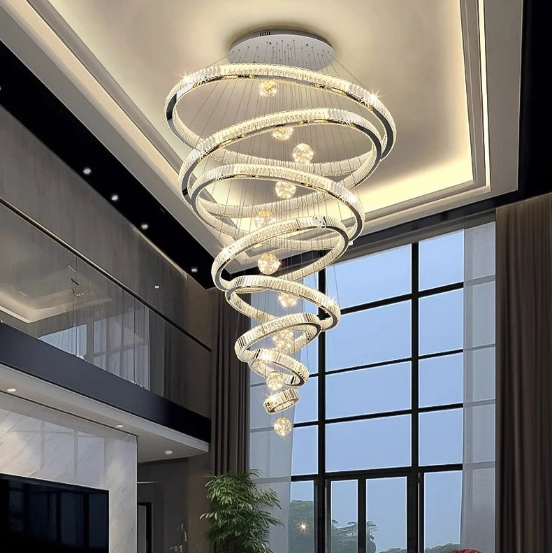 Saturne Lustre Anneaux en Cristal Moderne – lustre devant de grandes baies vitrées