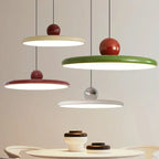Papillon Suspension LED en Métal, Beige, Vert ou Rouge – trois suspensions rouge, verte et beige à hauteurs différentes