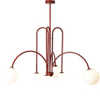 Arcadie Lustre à Bras en Arc – bras en arc bordeaux et globes blancs sur fond blanc