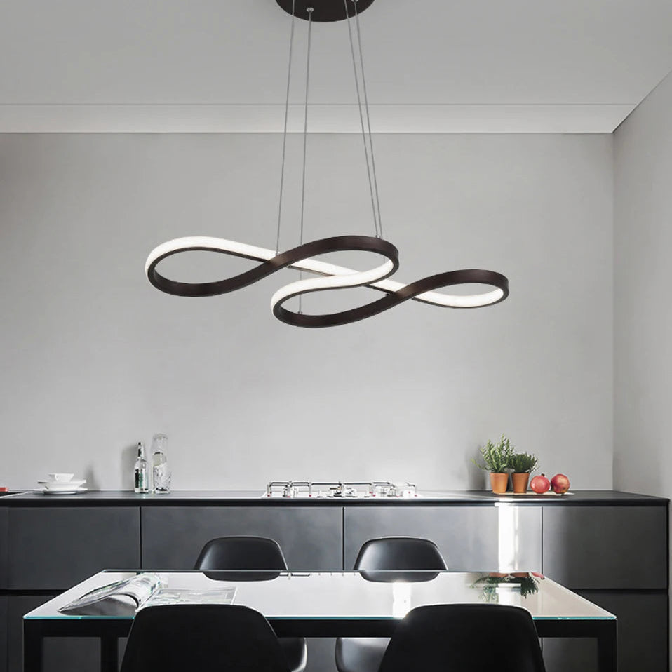 Fluva Suspension Ruban LED Minimaliste – ruban LED noir devant un mur gris