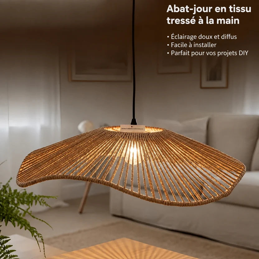 Savia Abat-jour Bohème Tressé à Volants – abat-jour à volants dans une pièce lumineuse