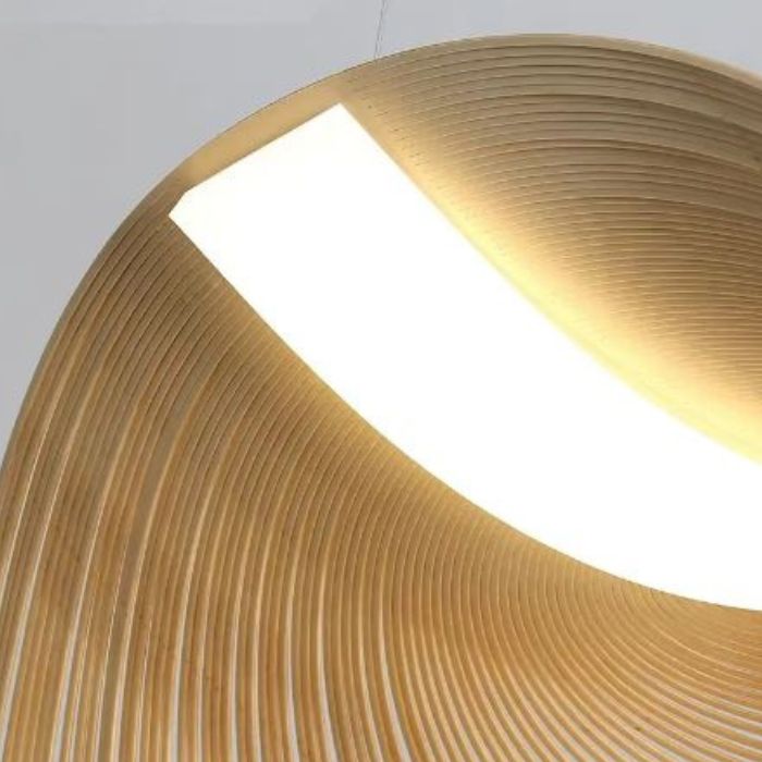 Eolie Suspension Voile en Bois Naturel – gros plan de l'intérieur lumineux