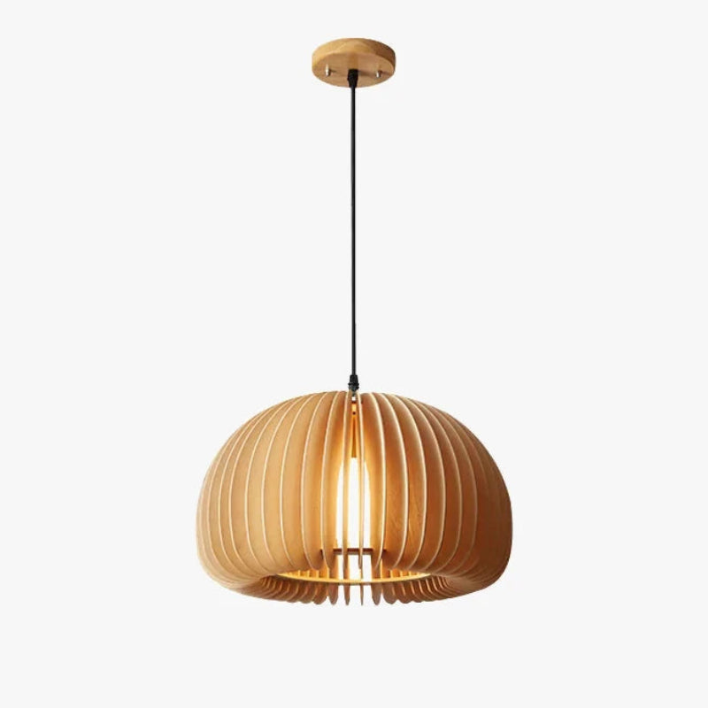 Citrelle Suspension Citrouille en Bambou Tressé – abat-jour à lamelles en forme de citrouille sur fond blanc
